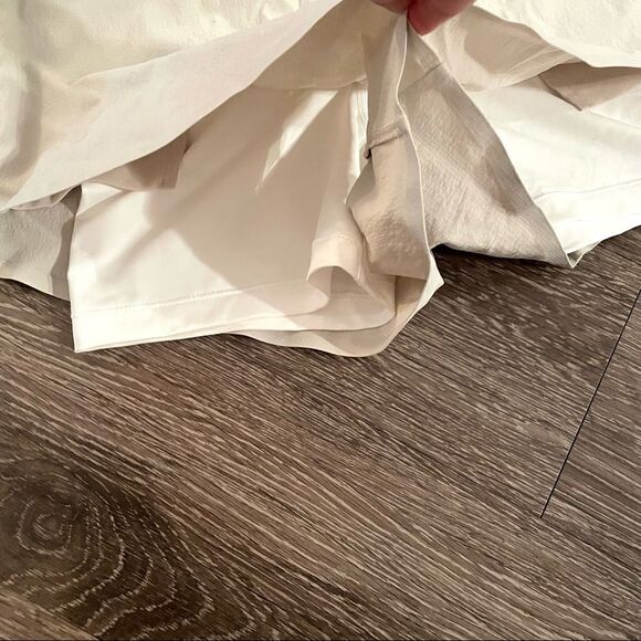 Athleta crest 2 in 1 shortie - Picture 2 of 6